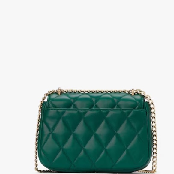 Chic and classy! It holds all of your essentials--wallet, keys and phone - Picture 2 of 6